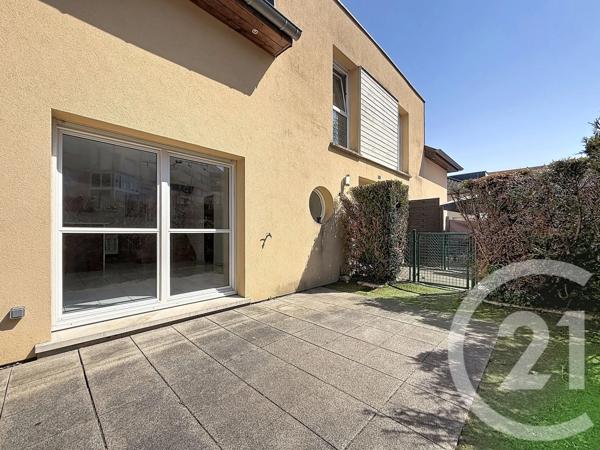 Appartement F4 à vendre  4 pièces - 59 m 2   AUDINCOURT  - 25