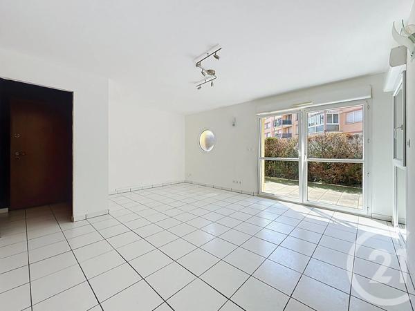Appartement F4 à vendre  4 pièces - 59 m 2   AUDINCOURT  - 25