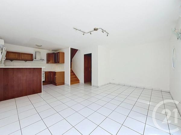 Appartement F4 à vendre  4 pièces - 59 m 2   AUDINCOURT  - 25