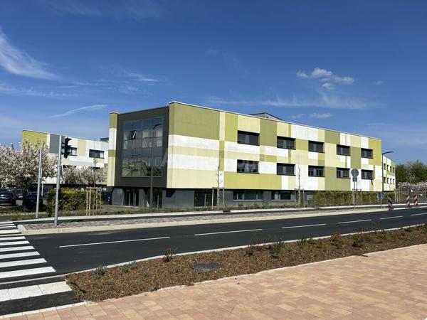 BUREAUX à VENDRE de 678.1 m²