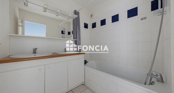 À vendre Appartement 3 pièces 65.12 m² - Bègles 33130