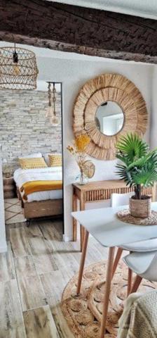 Dpt Aude (11), à vendre CARCASSONNE Immeuble de rapport de 118m244 Appartements : deux T2; deux T1bis