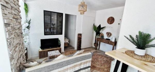 Dpt Aude (11), à vendre CARCASSONNE Immeuble de rapport de 118m244 Appartements : deux T2; deux T1bis