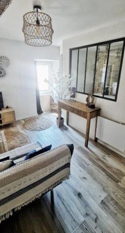 Dpt Aude (11), à vendre CARCASSONNE Immeuble de rapport de 118m244 Appartements : deux T2; deux T1bis