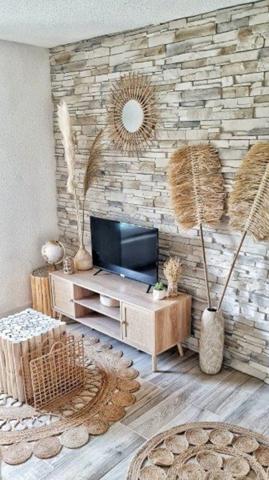 Dpt Aude (11), à vendre CARCASSONNE Immeuble de rapport de 118m244 Appartements : deux T2; deux T1bis