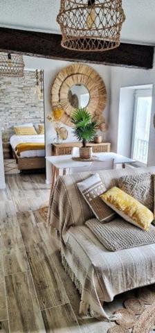 Dpt Aude (11), à vendre CARCASSONNE Immeuble de rapport de 118m244 Appartements : deux T2; deux T1bis