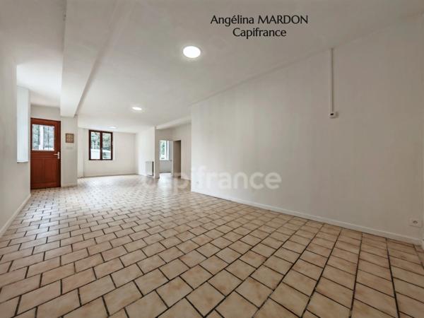 Maison de ville familiale T7 de 139 m² à Bolbec (5 à 6 chambres) avec cour et atelier