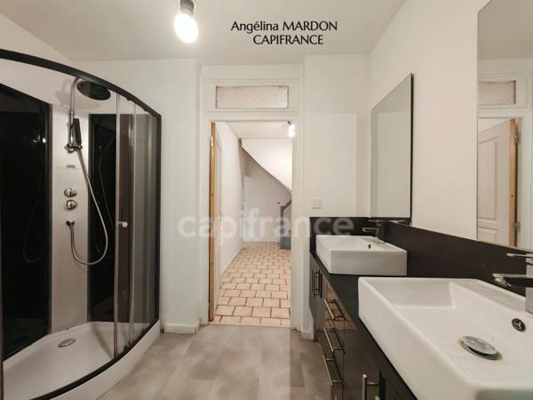 Maison de ville familiale T7 de 139 m² à Bolbec (5 à 6 chambres) avec cour et atelier
