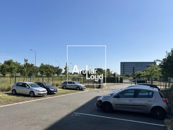 Bureaux à louer à Toulouse 330 m² avec parking privatif