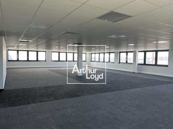 Bureaux à louer à Toulouse 330 m² avec parking privatif