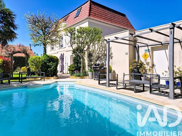 Maison à vendre 9 pièces 198 m² Ozoir-la-Ferrière