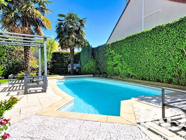 Maison à vendre 9 pièces 198 m² Ozoir-la-Ferrière