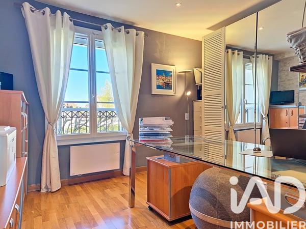 Maison à vendre 9 pièces 198 m² Ozoir-la-Ferrière
