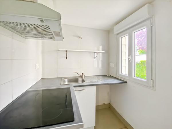 Appartement F2 de 41.36m² avec jardin et garage privatifs