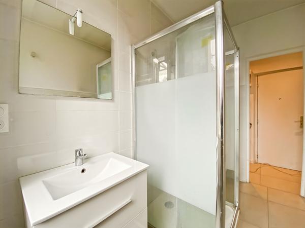 Appartement F2 de 41.36m² avec jardin et garage privatifs