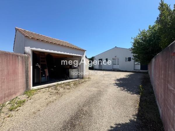 Maison à DOLUS-D'OLERON, 17550 - 5 pièces 145m²