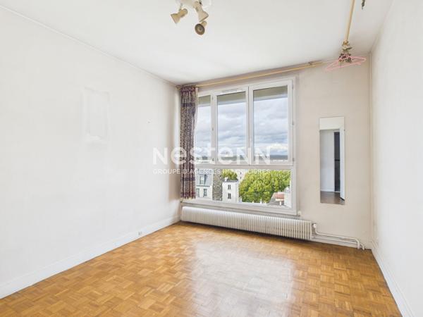 Appartement 143m² avec terrasse, vue Tour Eiffel et Sacré Coeur, PARIS 18