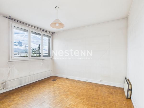 Appartement 143m² avec terrasse, vue Tour Eiffel et Sacré Coeur, PARIS 18