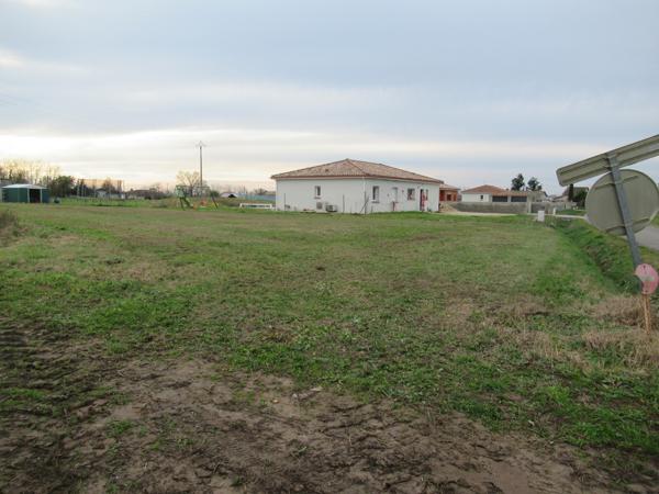 Bioule (82800) Grand Terrain Constructible