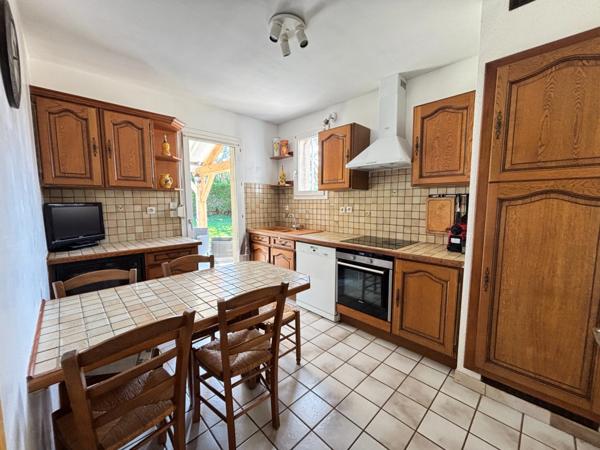 Maison à vendre avec jardin - au calme - 2 à 3 chambres – Centre village – Saint-Gengoux-le-National (71460)