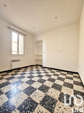 Immeuble à vendre 110 m² Pézilla-la-Rivière