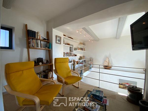 Maison de village lumineuse avec piscine