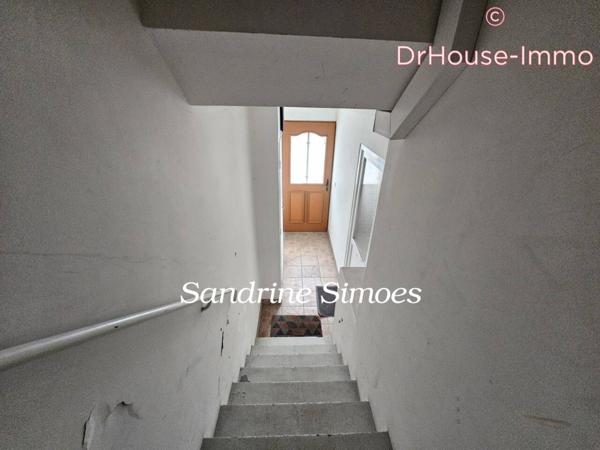 Immeuble à vendre 6 pièces de 137 m²