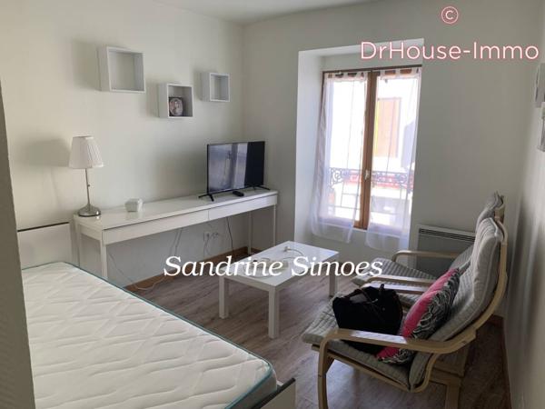 Immeuble à vendre 6 pièces de 137 m²