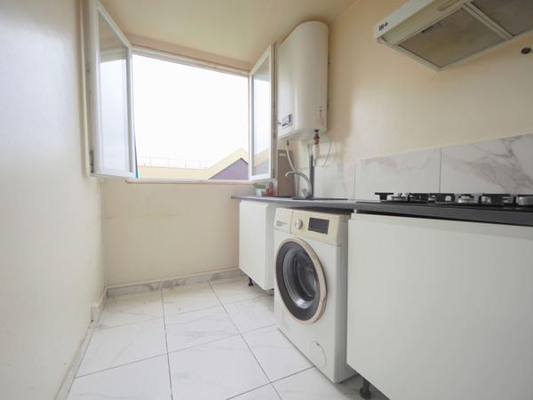 Appartement Romainville 3 pièce(s) 50 m2