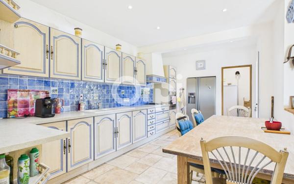 Maison à vendre    11 pièces • 267,10 m2 Montauroux