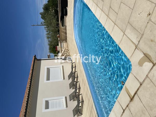 Maison 7 pièces - 215 m²