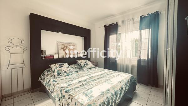 Maison 7 pièces - 215 m²