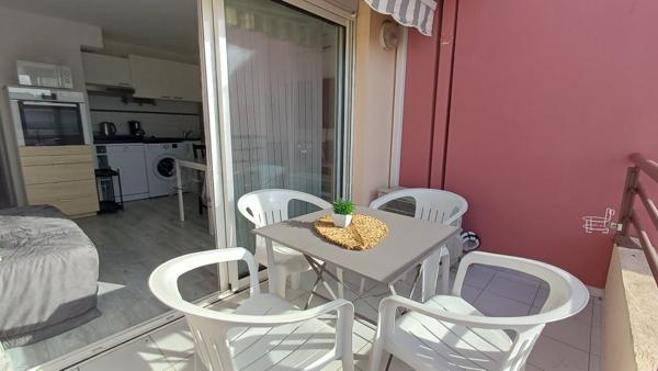 Appartement Sete 2 pièce(s) 25 m2