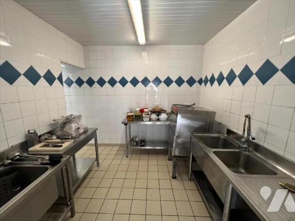 A vendre - Hôtel, Bar, Restaurant- Bias

À vendre à Bias (40170), à proximité de l'océan, ens...