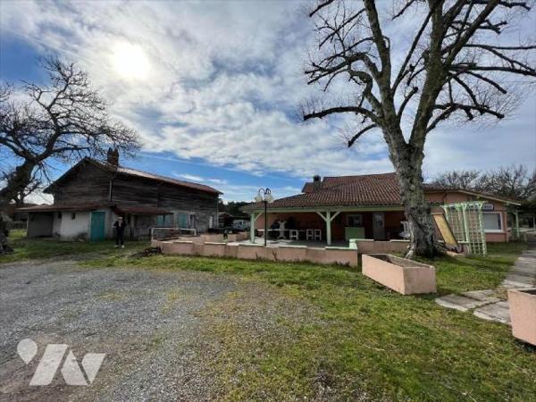 A vendre - Hôtel, Bar, Restaurant- Bias

À vendre à Bias (40170), à proximité de l'océan, ens...