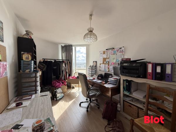 Appartement 4 pièce(s)