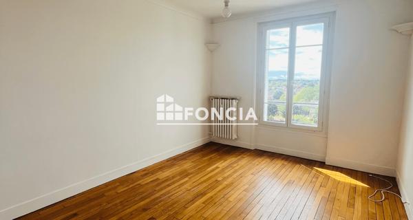 Location Appartement 3 pièces 62.11 m² - Savigny-sur-orge 91600