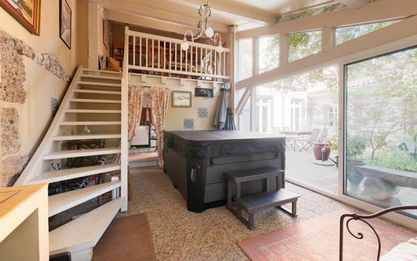 Maison à vendre    7 pièces •  Mont-de-Marsan