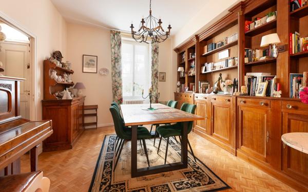 Maison à vendre    7 pièces •  Mont-de-Marsan