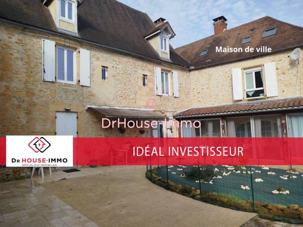 Immeuble à vendre 14 pièces de 590 m²