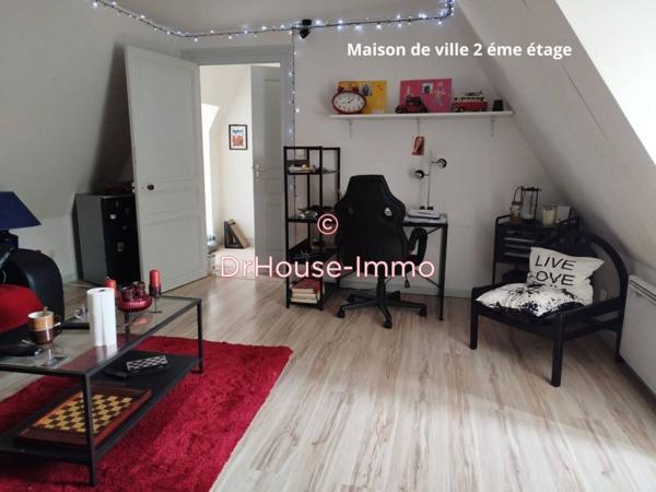 Immeuble à vendre 14 pièces de 590 m²