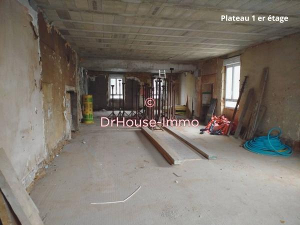 Immeuble à vendre 14 pièces de 590 m²