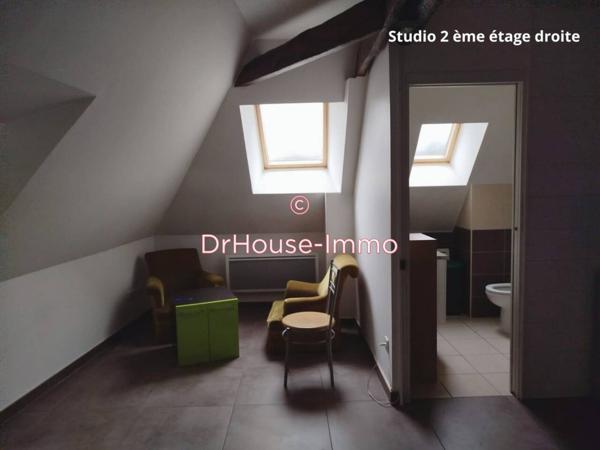 Immeuble à vendre 14 pièces de 590 m²