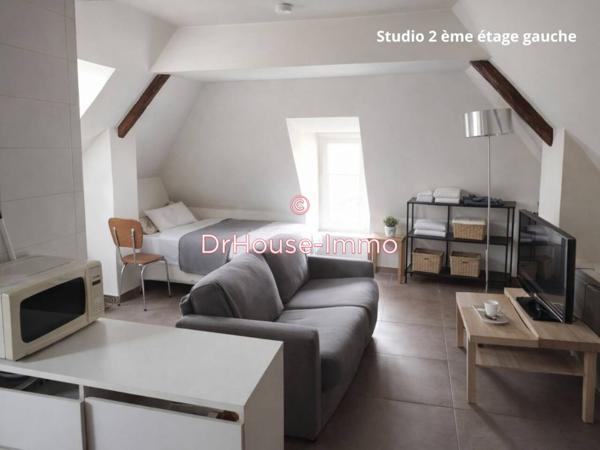 Immeuble à vendre 14 pièces de 590 m²