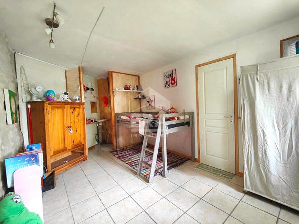 A vendre maison Cognac 9 pièce(s) 226 m2