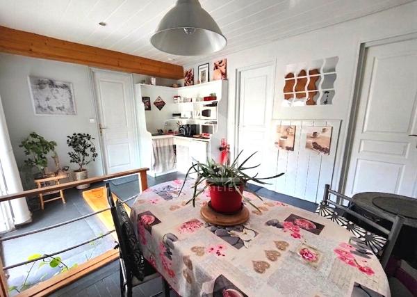 A vendre maison Cognac 9 pièce(s) 226 m2