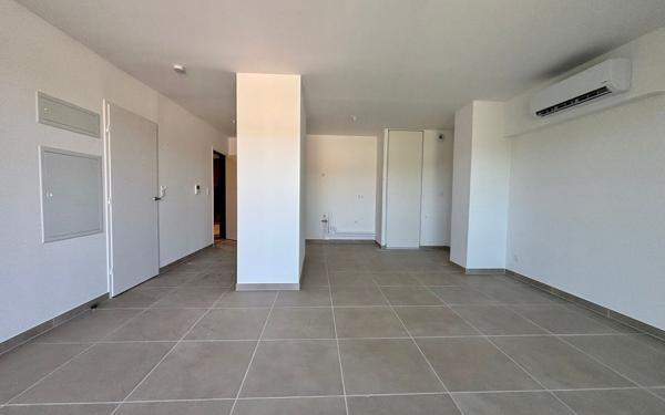 Appartement à vendre    4 pièces • 80,39 m2 Marguerittes