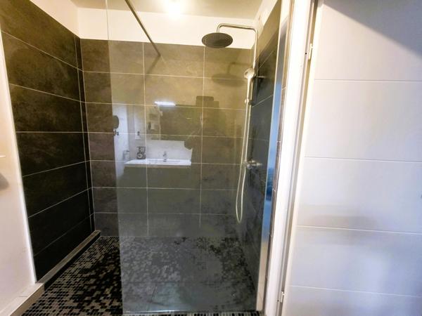 Les Camoins- Magnifique T4 avec 2 terrasses et 2 places de parking