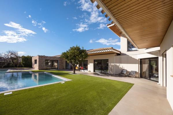 Vente Maison de luxe Saint-Cyprien 6 Pièces 280 m²