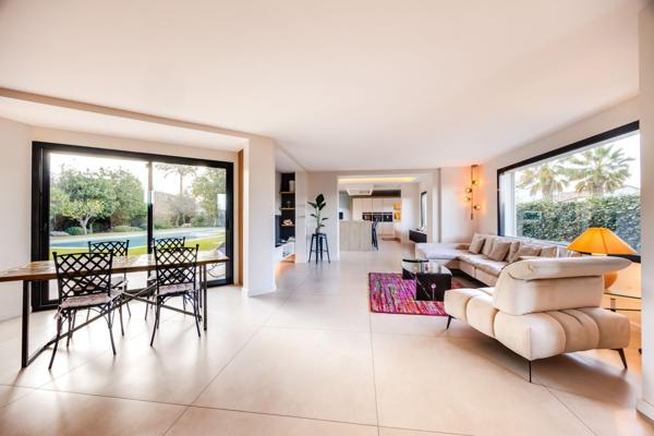 Vente Maison de luxe Saint-Cyprien 6 Pièces 280 m²